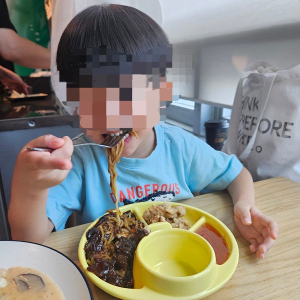 055964a7933b65dd6c77ef71feeb3b53_1723949203_9843.jpg